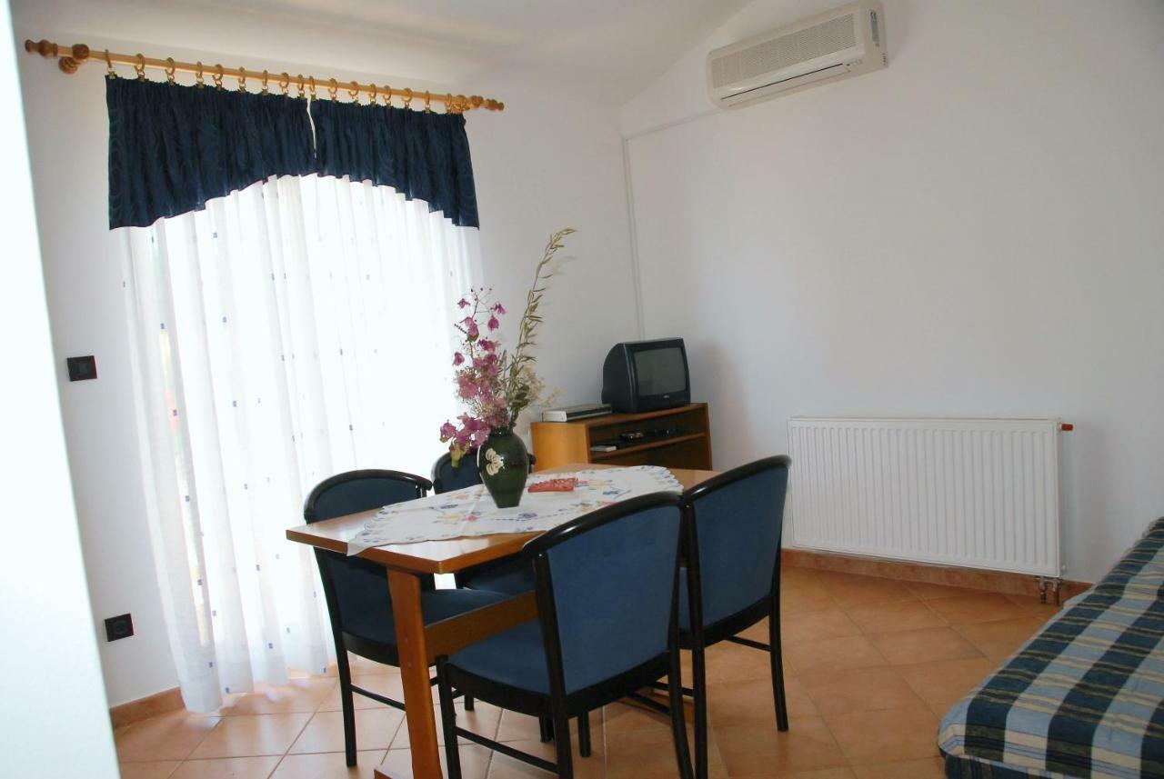 Apartmani Bauk Пореч Екстериор снимка