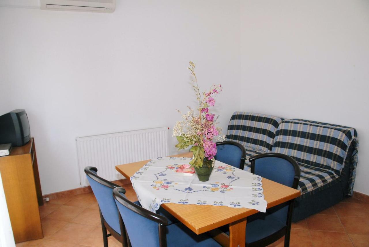 Apartmani Bauk Пореч Екстериор снимка
